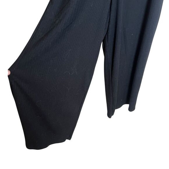 Zenana black romper. Size small - Picture 6 of 8